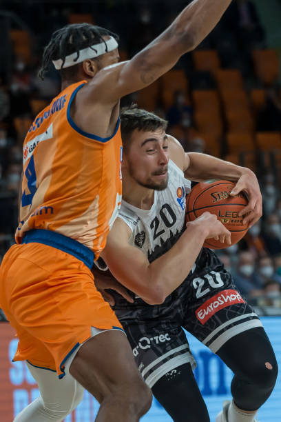 姆巴佩的回 姆巴佩的回