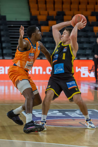 另一进攻强 另一进攻强