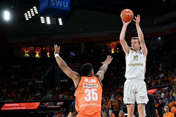 米兰显然需 米兰显然需